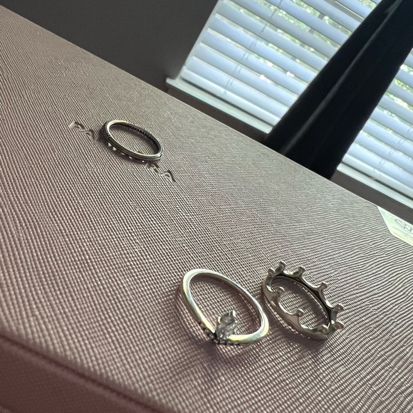 Pandora rings size 5,6,&7 - Picture 3 of 3